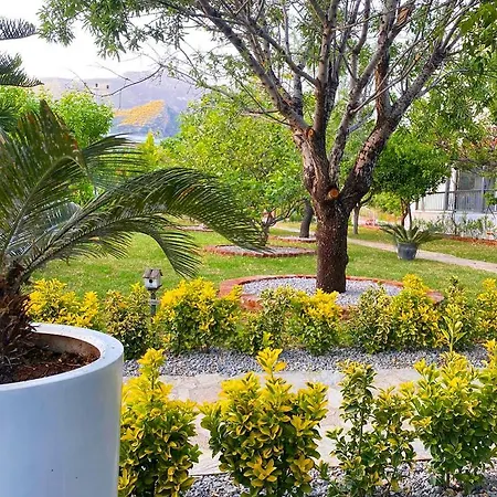 Yarimada Apart & Apartmanhotel *